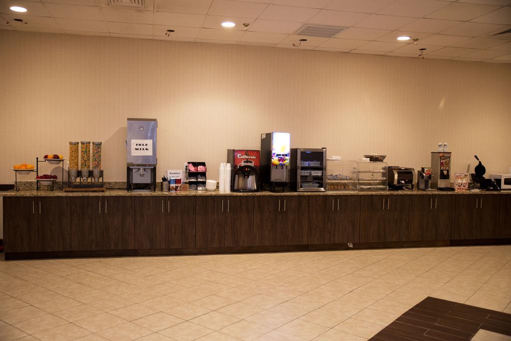 Ahoskie Inn Экстерьер фото
